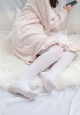 日韩人妻少妇无码中出_4K高清免费观看